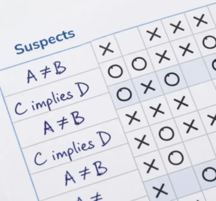 Close-up of the grid interface with selectable cells and clear clue text